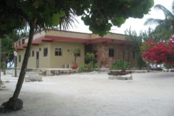 Casa Roja Costa Maya